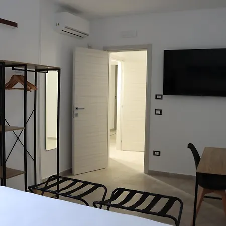 Sisina's Hotel apartamentowy *