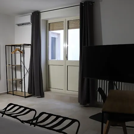 Hotel apartamentowy Sisina's *